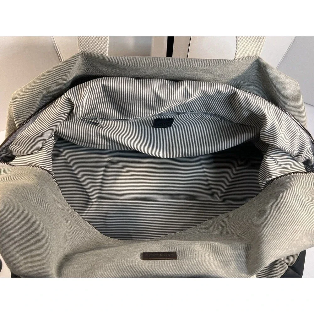 Cutter & Buck Large Gray Canvas Duffel Travel Weekender Bag New With Tags